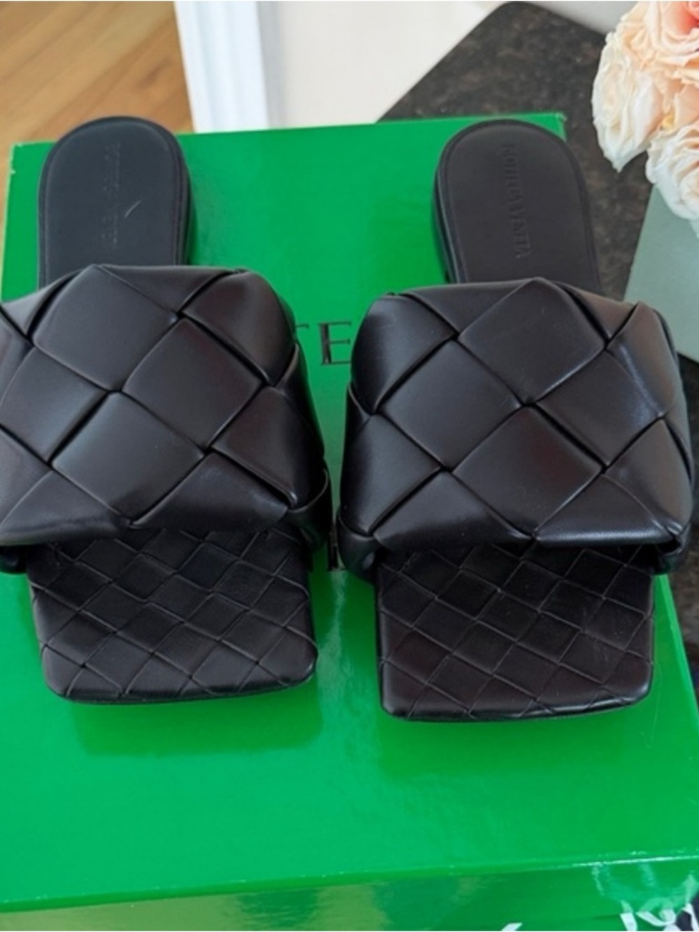 Bottega Veneta Black Padded Intrecciato Slide Sandals